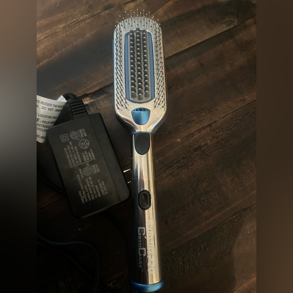 BaByliss Pro CryoCare Cold Brush for Cryotherapy Treatment